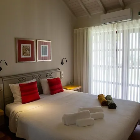 Quinta De Nova - *